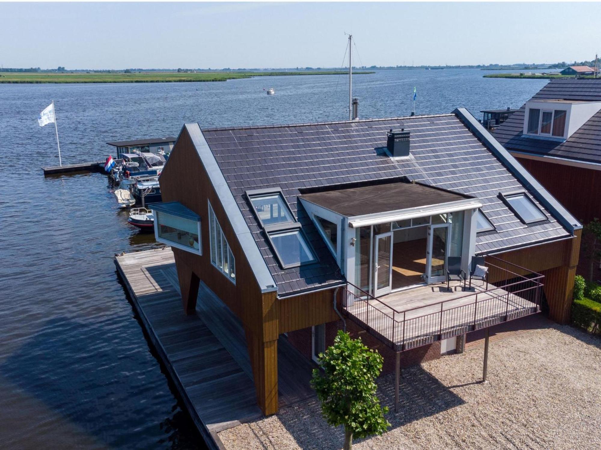 Penthouse Uitgeest Exterior foto