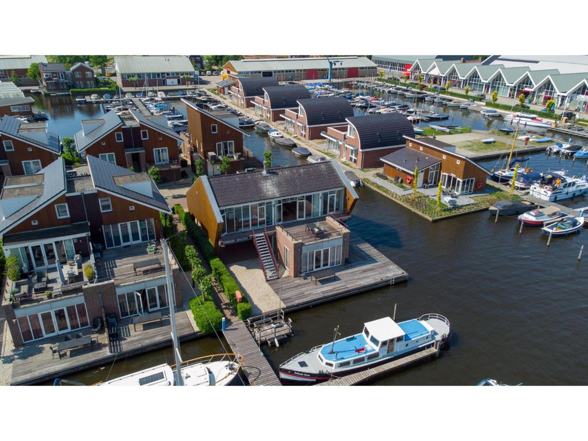 Penthouse Uitgeest Exterior foto